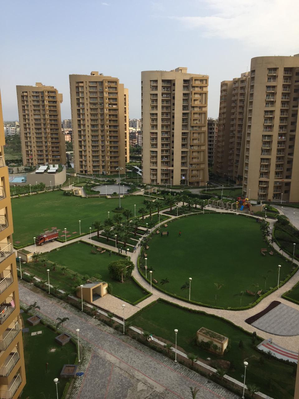3.5 BHK + Pooja Room Apartment For Sale in D R Estate 