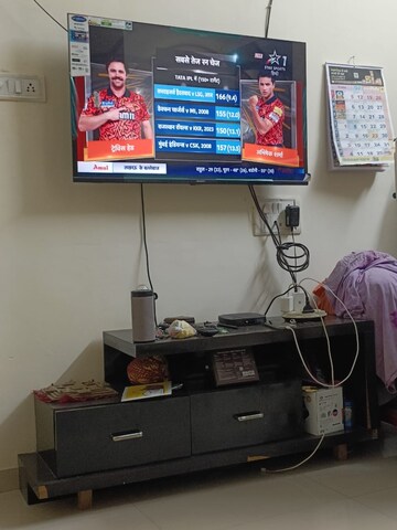 Master Bedroom in 1 BHK Apartment at Shree Shakun Greens, Virar West – for Rent