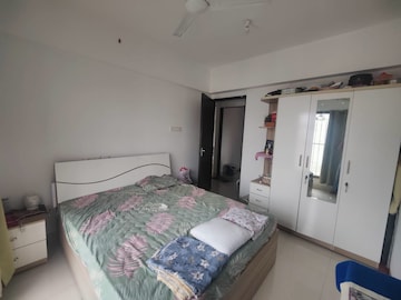 2 BHK Apartment For Rent in Shreedham Splendour Andheri West Mumbai  8110729