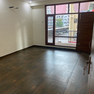 Room in 3 BHK Apartment at Devbhoomi Elite Homez, High Ground – for Rent