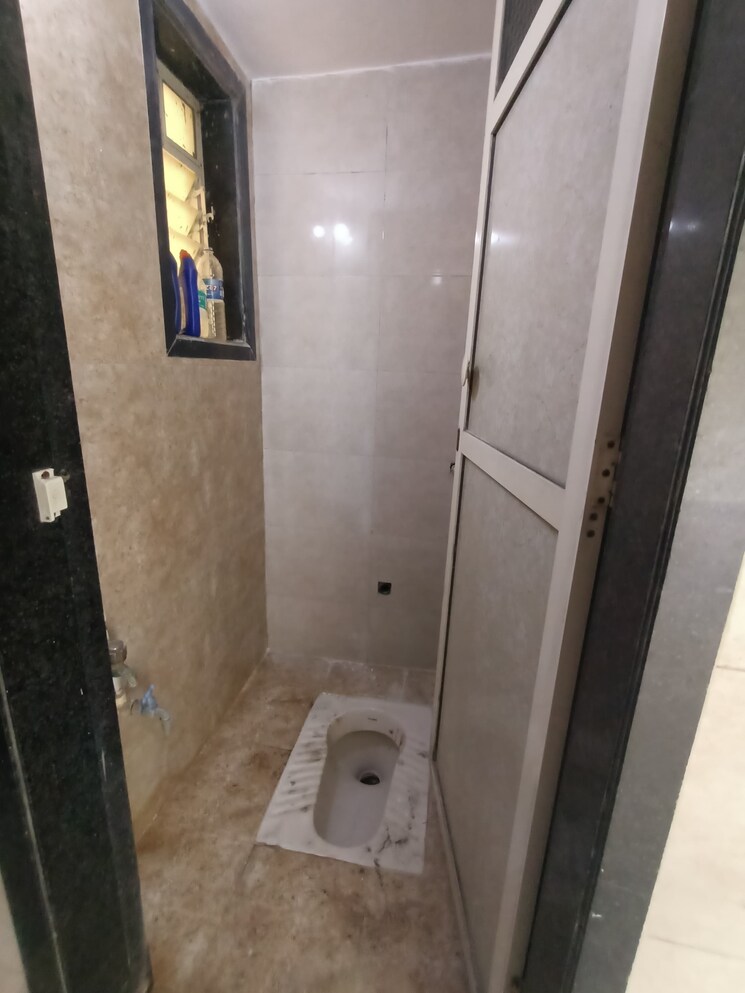 Bathroom, amar-raj-vaibhav-nx 1 Bedroom 695 Sq.Ft. Apartment In Dombivli West Thane 8110846