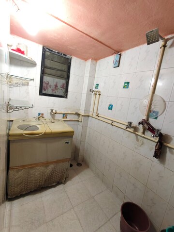 Bathroom in 1 BHK Apartment at Laxmi Niwas Dombivli West, Dombivli West – for Rent