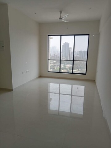 Room in 2 BHK Apartment at Ahimsa Heights, Malad West – for Rent