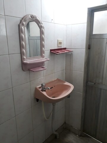  1 BHK Apartment at Naupada – for Rent