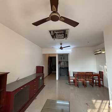 Team Area in 2 BHK Apartment at Mahavir Universe, Kukreja – for Rent