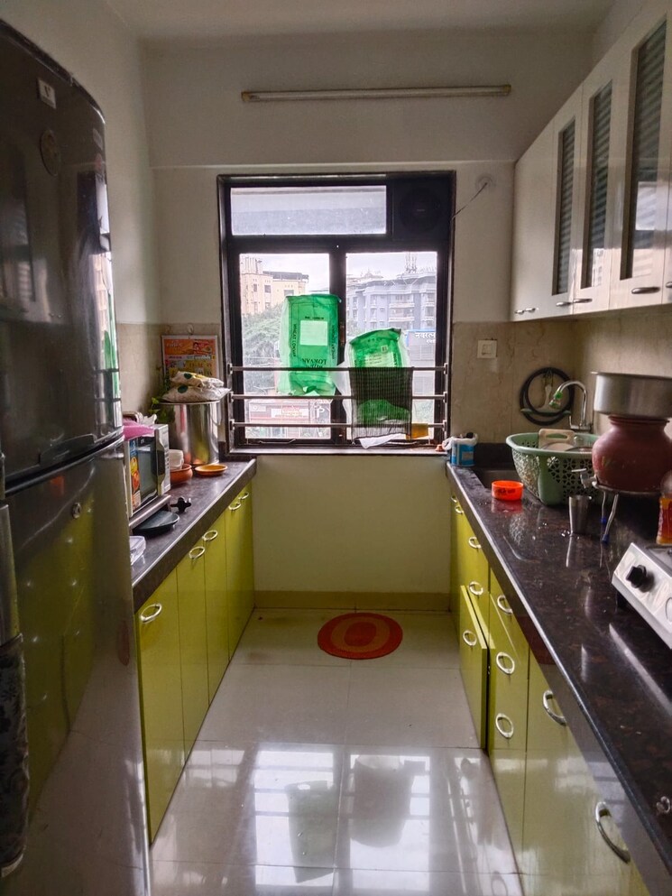 Kitchen, satguru-solitaire 2 Bedroom 750 Sq.Ft. Apartment In Kasarvadavali Thane 8110916