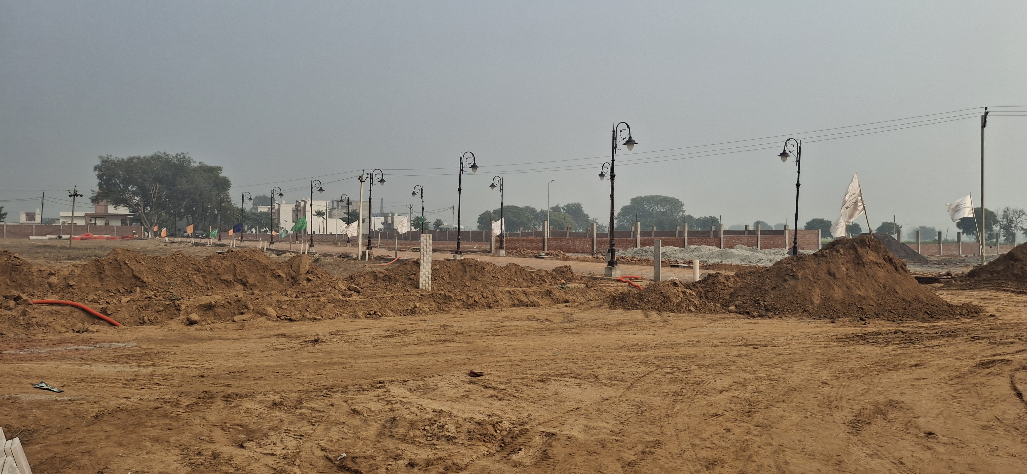 Plot For Sale in Mk Property 