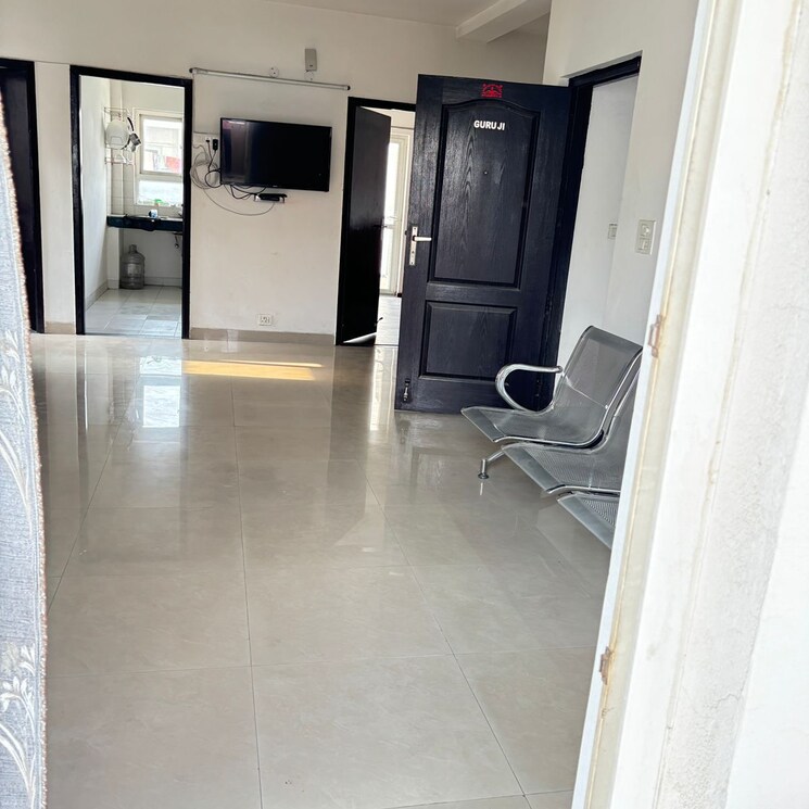 Room, bptp-park-arena 3 Bedroom 180 Sq.Ft. Builder Floor In Sector 80 Faridabad 8110982