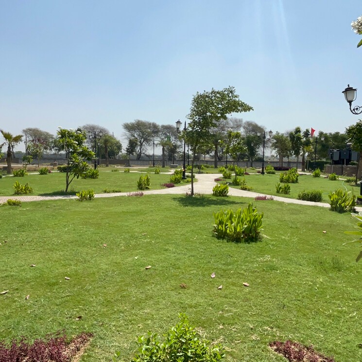 Garden, omaxe-city-omaxe-heights  124 Sq.Yd. Plot In Palwal Faridabad 8110989