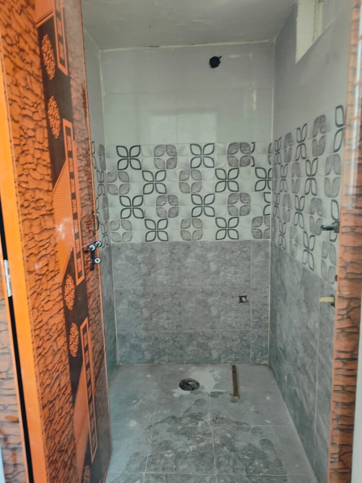 Bathroom, bahadurpally 3 Bedroom 122 Sq.Yd. Independent House In Bahadurpally Hyderabad 8111021