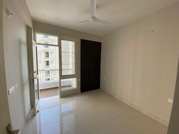 Room in 2 BHK Apartment at SBP Housing Park, Central Derabassi – for Rent