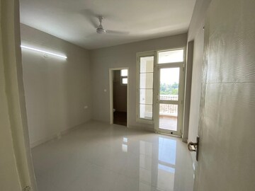Room in 2 BHK Apartment at SBP Housing Park, Central Derabassi – for Rent