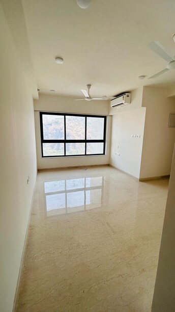 2 BHK Apartment For Rent in Shapoorji Pallonji Vicinia Powai Mumbai  8111043