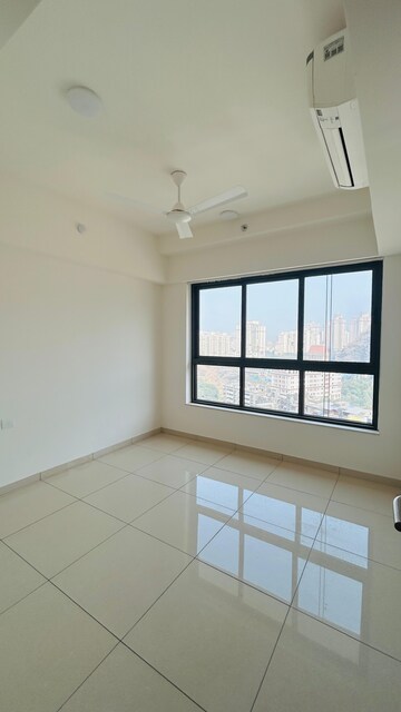Bedroom in 2 BHK Apartment at Shapoorji Pallonji Vicinia, Powai – for Rent