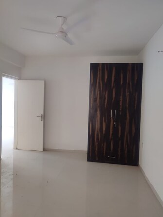 3 BHK Apartment For Rent in Tulip Violet Sector 69 Gurgaon  8111045