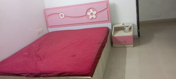 Bedroom in 2 BHK Builder Floor at Rwa Jalvayu Vihar Noida, Sector 25 – for Rent