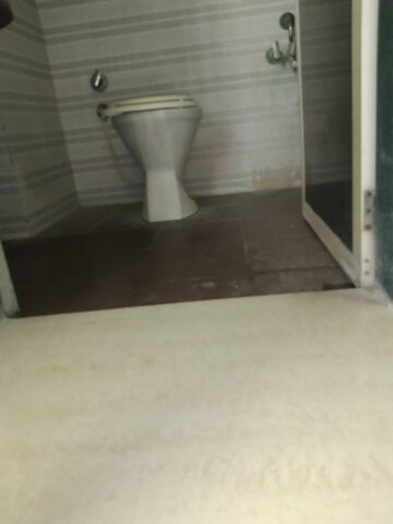 Bathroom in 3 BHK Apartment at Chandkheda – for Rent