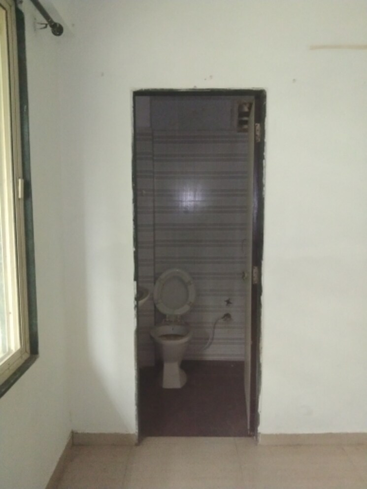 Bathroom, chandkheda 3 Bedroom 1575 Sq.Ft. Apartment In Chandkheda Ahmedabad 8111107