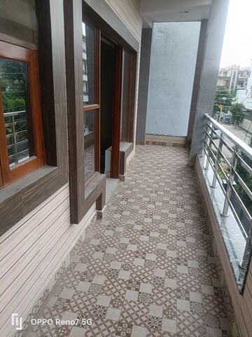 Balcony in 3 BHK Apartment at Shipra Suncity – for Rent