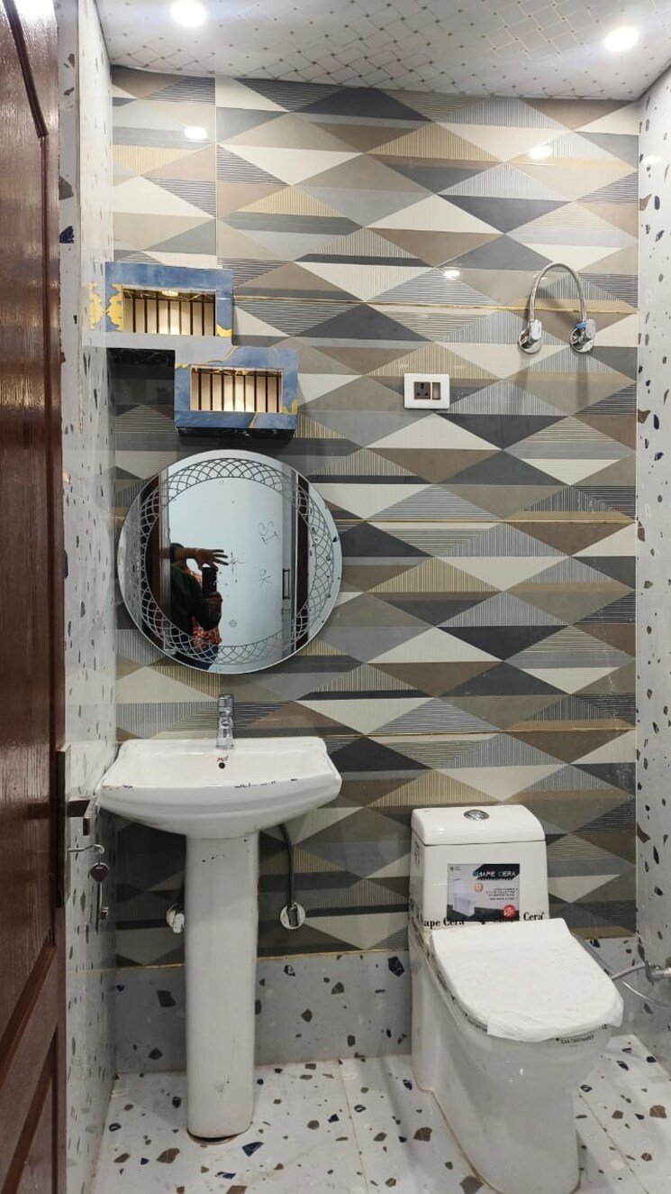 Exterior View, parakh-homes 2 Bedroom 950 Sq.Ft. Builder Floor In Gyan Khand I Ghaziabad 8111123