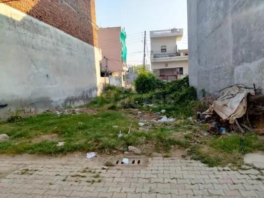 Plot For Sale in Sector 41 Block - E