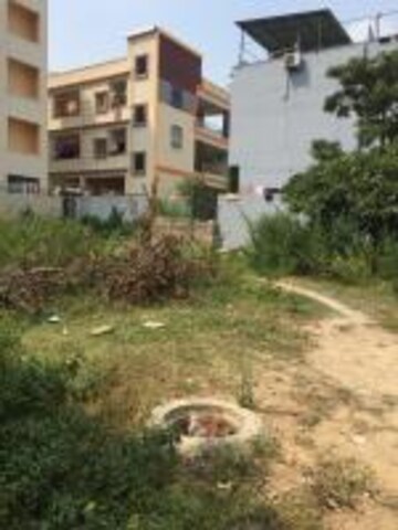  Plot For Sale in Sector 82