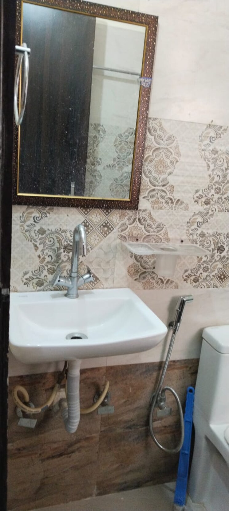 Bathroom, kohinoor-famville 3 Bedroom 927 Sq.Ft. Apartment In Hinjewadi Pune 8111139