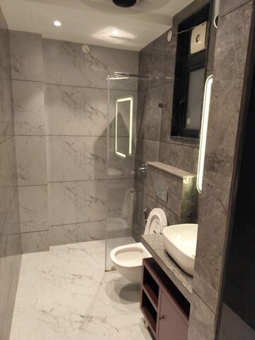 Bathroom in 3 BHK Apartment at Kohinoor Uptown Avenue, Punawale – for Sale