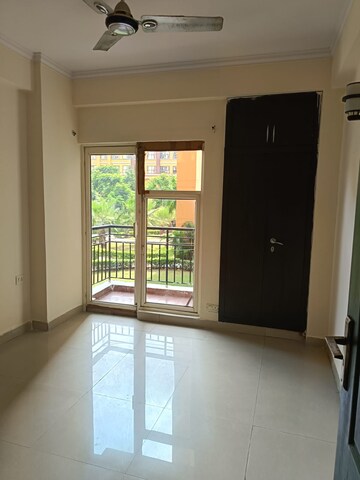 Room in 3 BHK Apartment at Gardenia Gateway, Sector 75 – for Rent