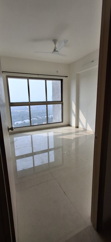 2 BHK Apartment For Rent in Rajesh Raj Infinia, Malad West