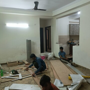 Living Room in 3 BHK Apartment at Amrapali Silicon City, Sector 76 – for Rent