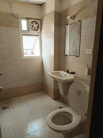 Bathroom in 2 BHK Apartment at Amrapali Silicon City, Sector 76 – for Rent