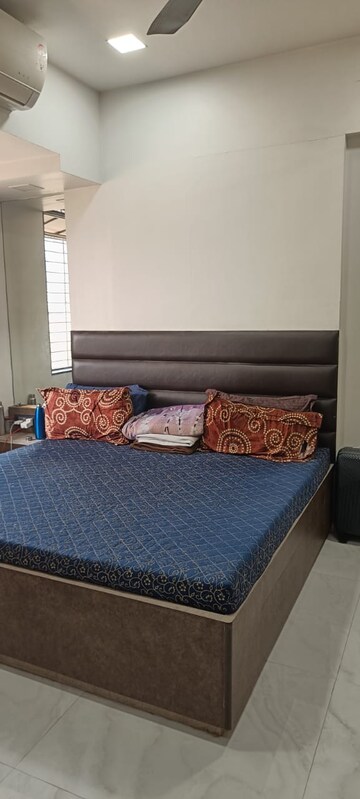 1 BHK Apartment For Rent in Gandharv Darshan, Lower Parel