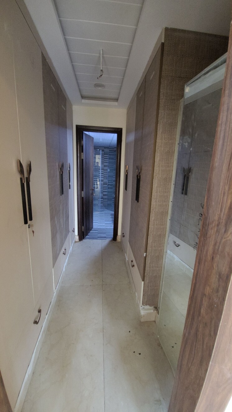 undefined, sector 46 4 Bedroom 500 Sq.Yd. Builder Floor In Sector 46 Faridabad 8111225