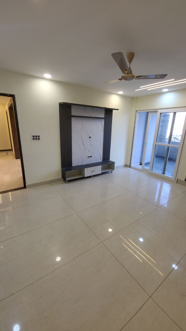 Room, sector 46 4 Bedroom 500 Sq.Yd. Builder Floor In Sector 46 Faridabad 8111225