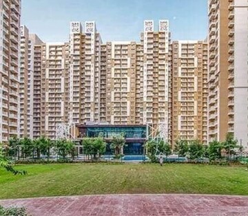 2.5 BHK Apartment – Exterior View View at Mahagun Mywoods III, Sector 16c Greater Noida - for Sale