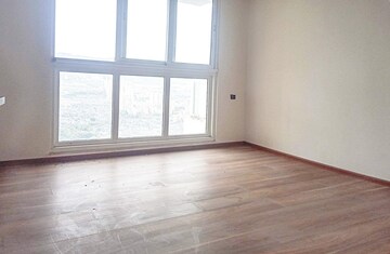 Bedroom in 3 BHK Apartment at Omkar Alta Monte, Malad East – for Rent