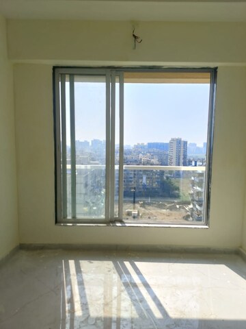 Room in 1 BHK Apartment at Sumathinath Shalibhadra Amora, Nalasopara West – for Rent