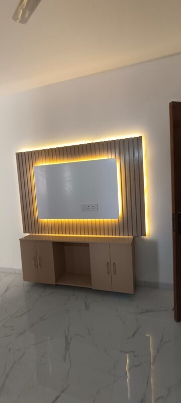 Room in 2 BHK Apartment at Signature Global Proxima, Sector 89 – for Rent