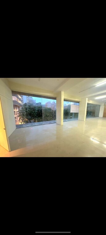 Commercial Showroom 2000 Sq.Ft. For Rent in Borivali West Mumbai  8111448