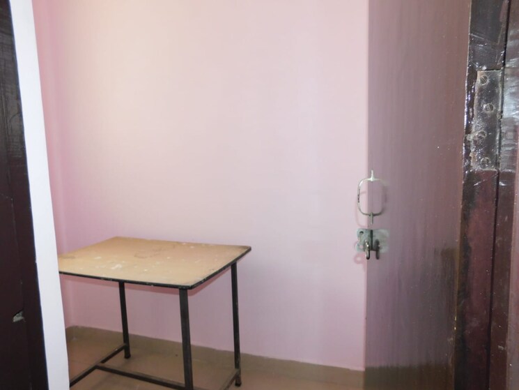 Room, unibera-swarn-ganga-apartments 3 Bedroom 1550 Sq.Ft. Apartment In Vasundhara Sector 6 Ghaziabad 8111512