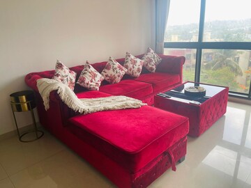 Bedroom in 4 BHK Apartment at Kanakia Levels, Malad East – for Rent