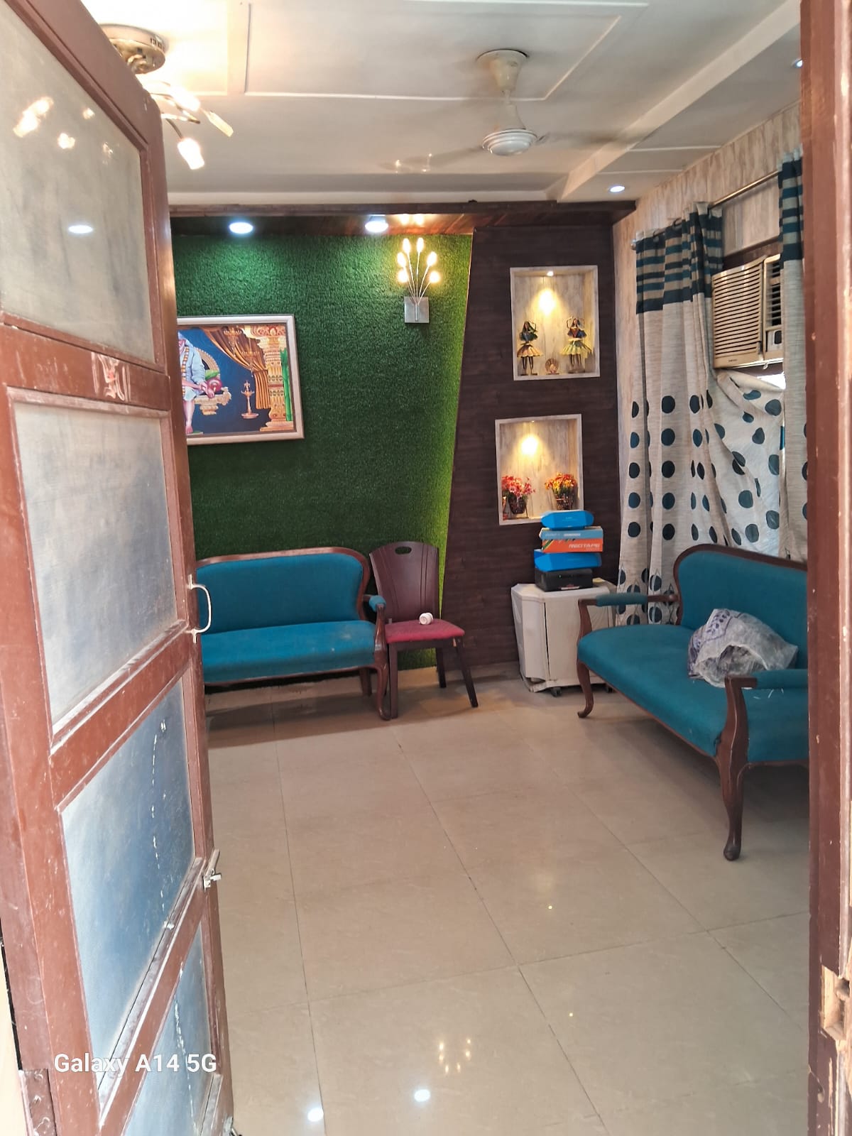 2 BHK Builder Floor For Sale in Motiaz Royal Citi