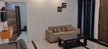 Living Room in 2 BHK Builder Floor at Ardee City, Sector 52 – for Rent