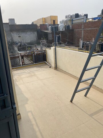 Balcony in 1 BHK Builder Floor at Govindpuri – for Rent