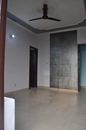 Room in 3 BHK Apartment at Unibera Swarn Ganga Apartments, Vasundhara Sector 6 – for Sale