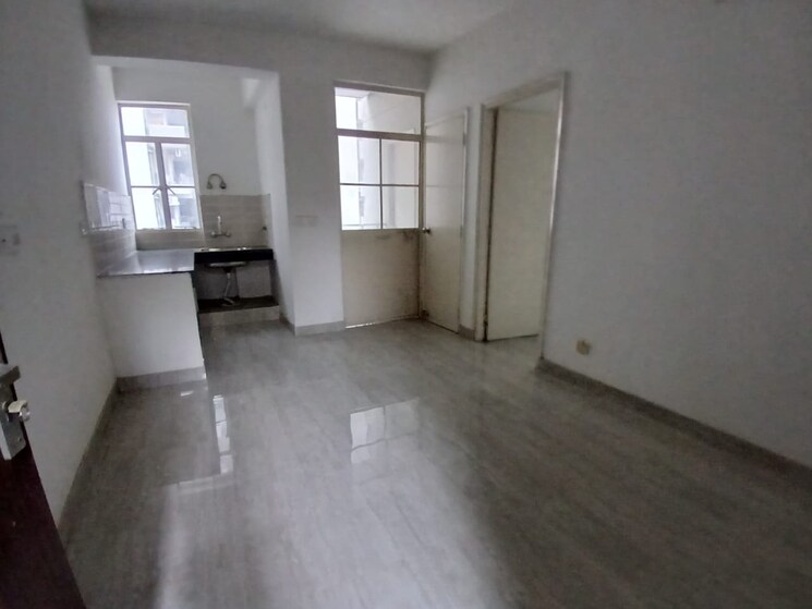 Room, signature-global-solera-2 1 Bedroom 308 Sq.Ft. Apartment In Sector 107 Gurgaon 8111752