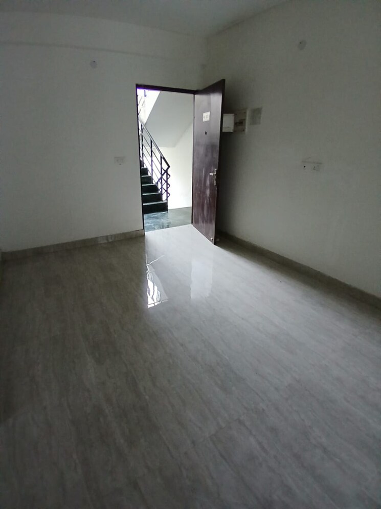 Room, signature-global-solera-2 1 Bedroom 308 Sq.Ft. Apartment In Sector 107 Gurgaon 8111752