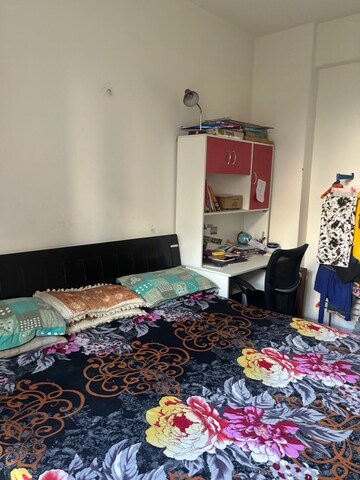Bedroom in 2.5 BHK Apartment at Indiabulls Centrum Park, Sector 103 – for Sale
