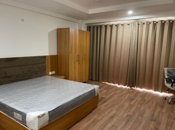 Bedroom in 1 BHK Builder Floor at Sector 30 – for Rent